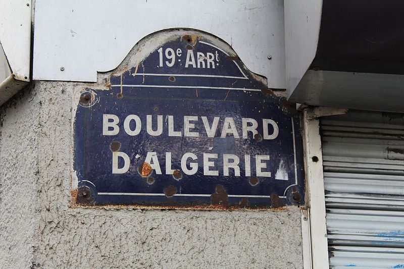 File:Plaque boulevard Algérie Paris 2.jpg