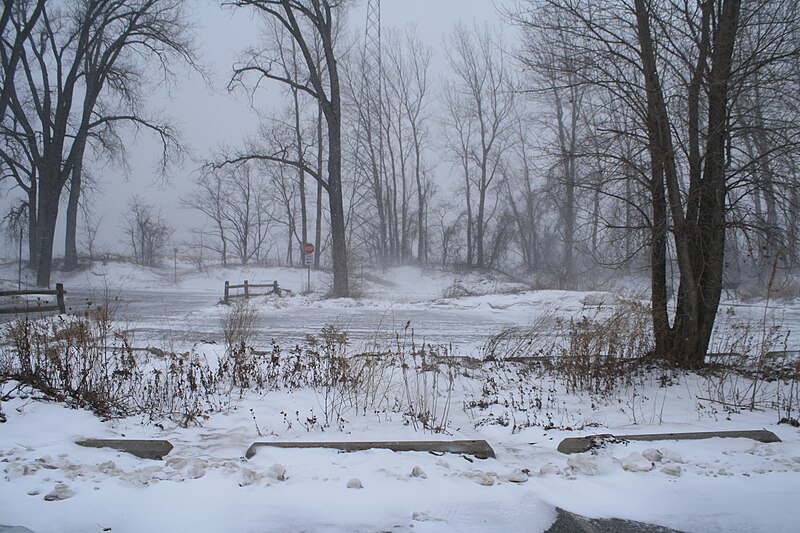 File:Presque Isle State Park in the Winter.jpg