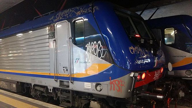 R (Regionale) train in italy