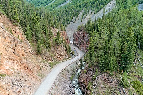 Проход Улаганского тракта через Красные ворота