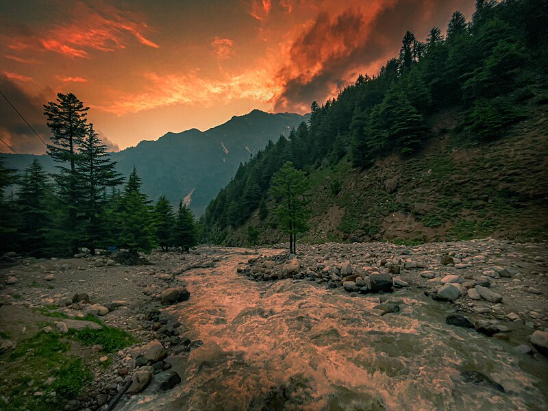 File:River Kunhar in Mansehra District3.jpg