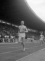 Roger Moens, der 1955 Rudolf Harbig als Weltrekordler ablösen sollte, erreichte Platz fünf