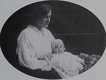 Portrait of Rosalind with her first daughter, Bridget, in 1914