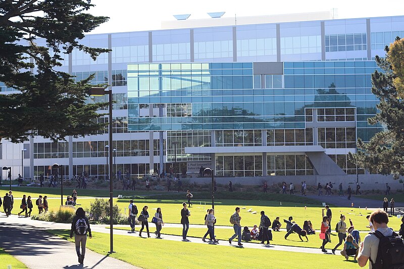 File:SFSU Campus Overview Nov2012.JPG