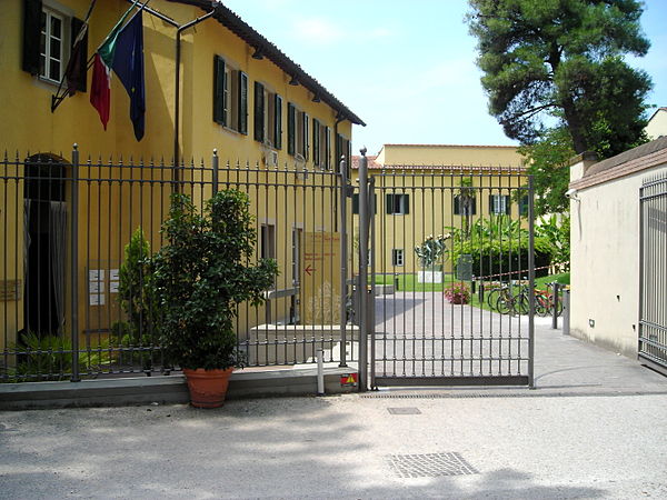 Sant'Anna School of Advanced Studies: main gate