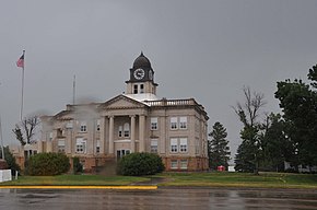 SULLY COUNTY COURTHOUSE, ONIDA, SD.jpg