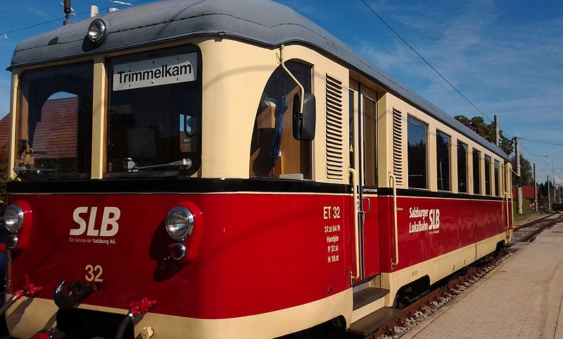 File:Salzburger Lokalbahn - Alter Waggon-2.jpg