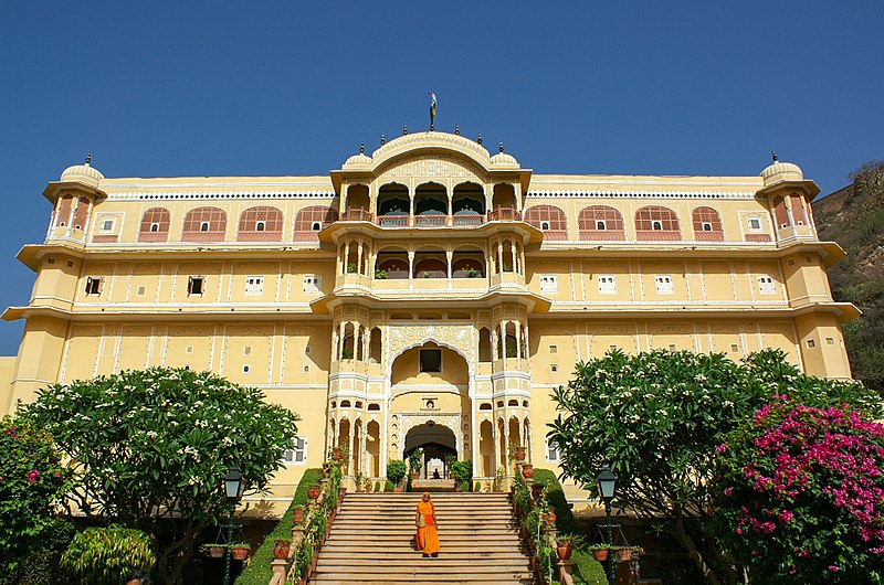 File:Samode Palace main entrance stairs - panoramio.jpg