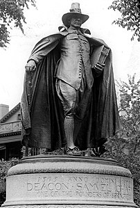 Photograph of the statue in Springfield, by the Detroit Publishing Company (1905).