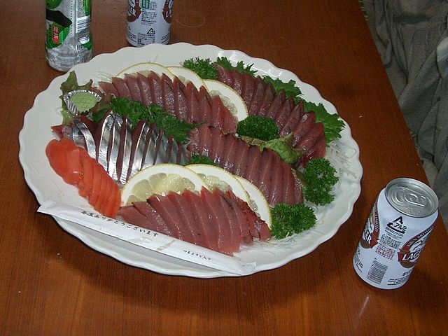 生鱼片皿钵料理