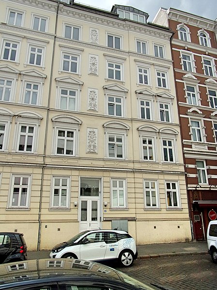File:Schmilinskistraße 40 in Hamburg-St. Georg.jpg