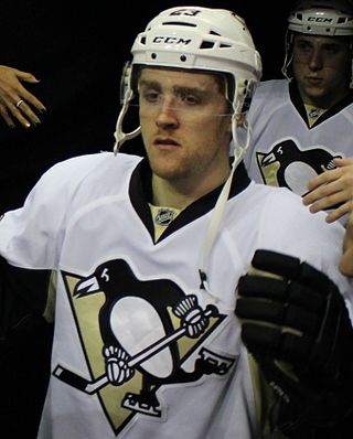 <span class="mw-page-title-main">Scott Wilson (ice hockey)</span> Canadian ice hockey player