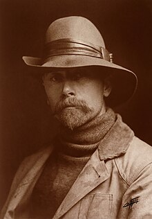 Self portrait of Edward Sheriff Curtis.jpg