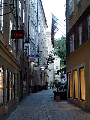 Sigmund-Haffner-Gasse: Gasthaus zum Elefanten, Haffnerhaus, Lamberghaus