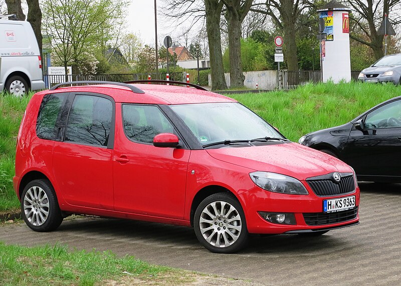 File:Skoda Roomster in Celle.JPG