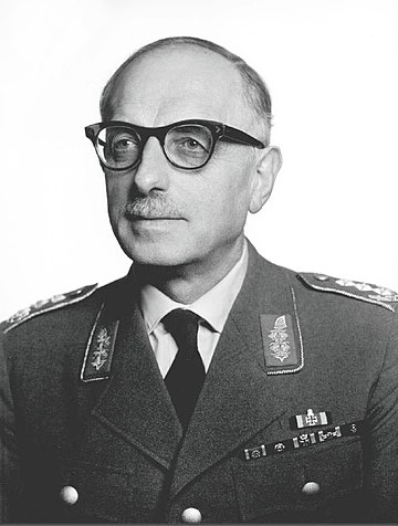 File:Smilo von Lüttwitz.JPG