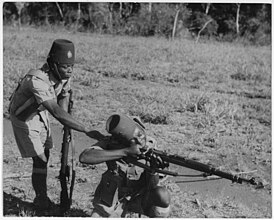 Soldiers of the Force Publique, 1943. Toisen maailmansodan aikana Force Publique taisteli osana Belgian vapaita joukkoja.