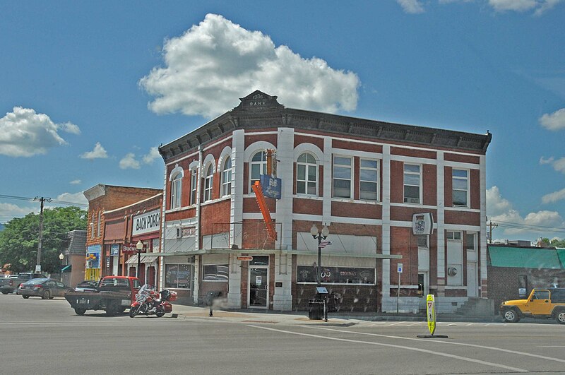 File:Spearfish historic commercial district, Lawrence County, SD.jpg