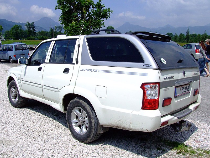 File:SsangYong Musso Sports 290S 2.jpg