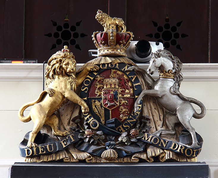 File:St Mary Magdalene, Upper Holloway - Royal Arms - geograph.org.uk - 4542386.jpg