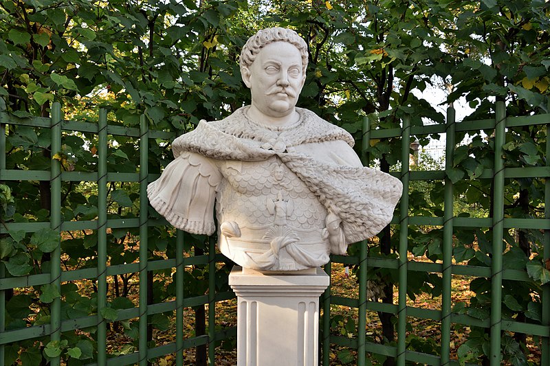 File:Summer garden. Bust Of Jan Sobieski.jpg