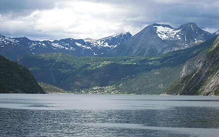 Fjørå village seen from Tafjorden.