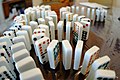 Các quân cờ domino xếp hàng.