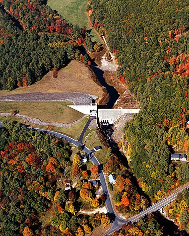 Blackwater Dam and Lake USACE Blackwater Dam.jpg