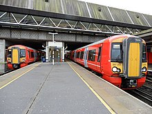 Unit 387205 at Gatwick Airport.jpg