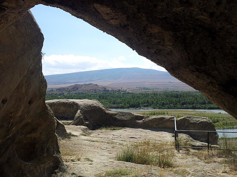 File:Uplistsikhe Caves and settlement - panoramio (31).jpg