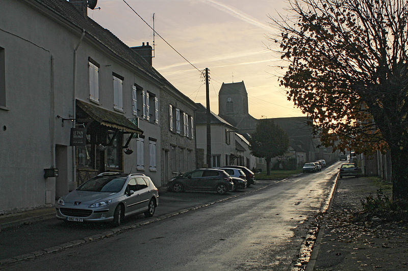 File:VeslyF27 village IMG0236.jpg