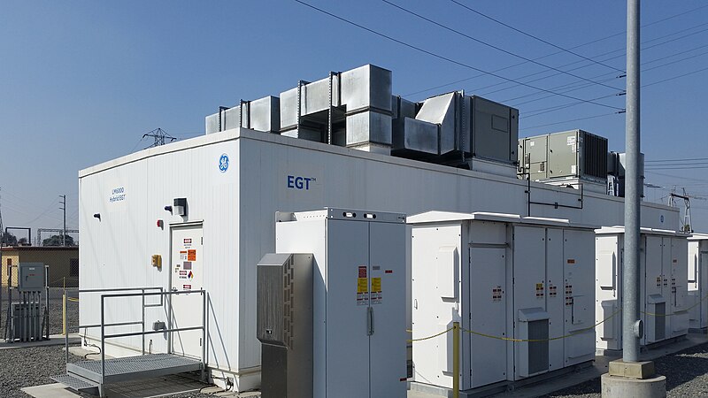 File:World’s 1st Low-Emission Hybrid Battery Storage, Gas Turbine Peaker System.jpg