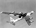 El NB-52A 52-0003 en vuelo con el X-15.