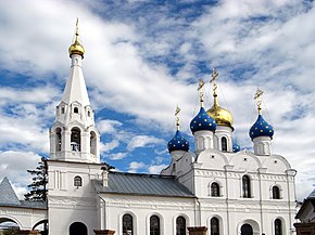 Георгиевская церковь (Дедовск).jpg