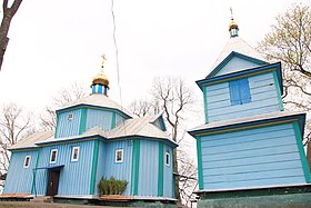 Дерев'яна церква Новостав.jpg