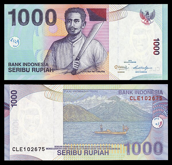 Rupiah banknotes usually feature Indonesian national heroes. Here, Pattimura (Thomas Matulessy) is featured in the old Rp1,000 banknote from 2000 to 2