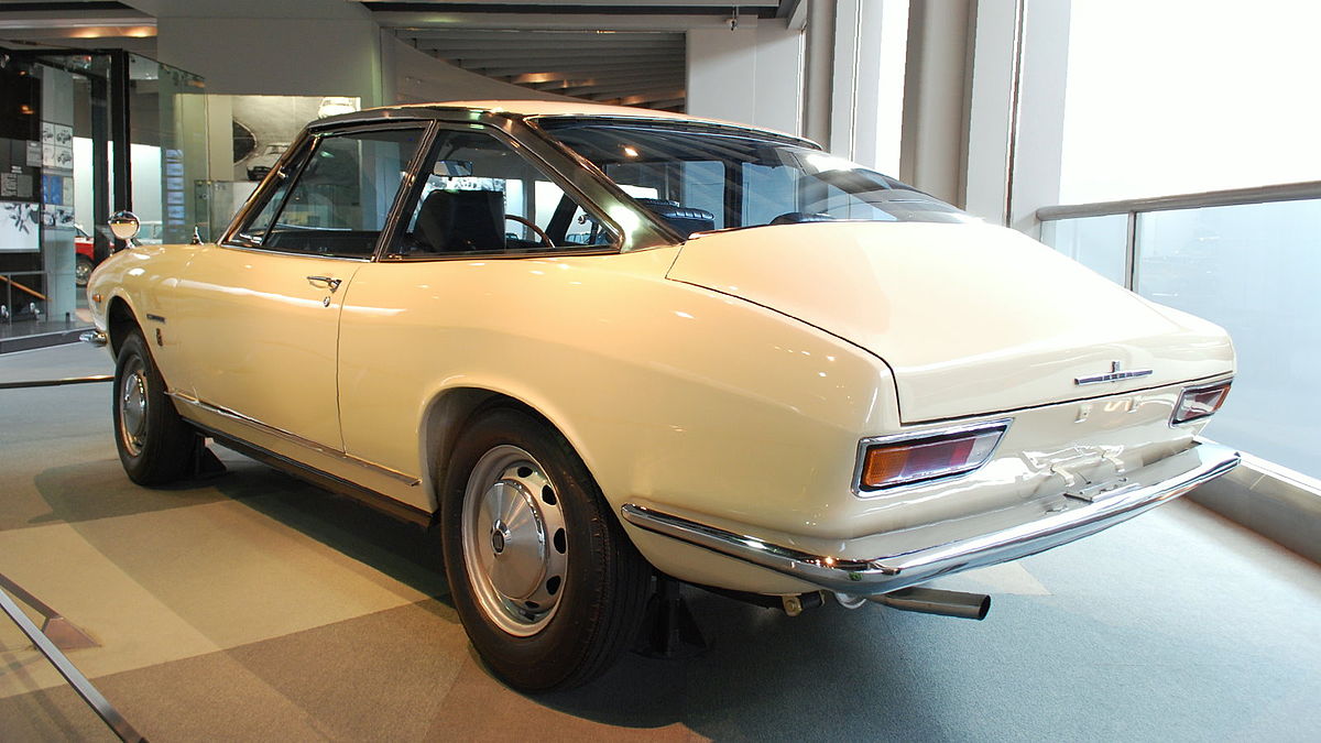 ファイル:1968 Isuzu 117Coupe 02.jpg - Wikipedia