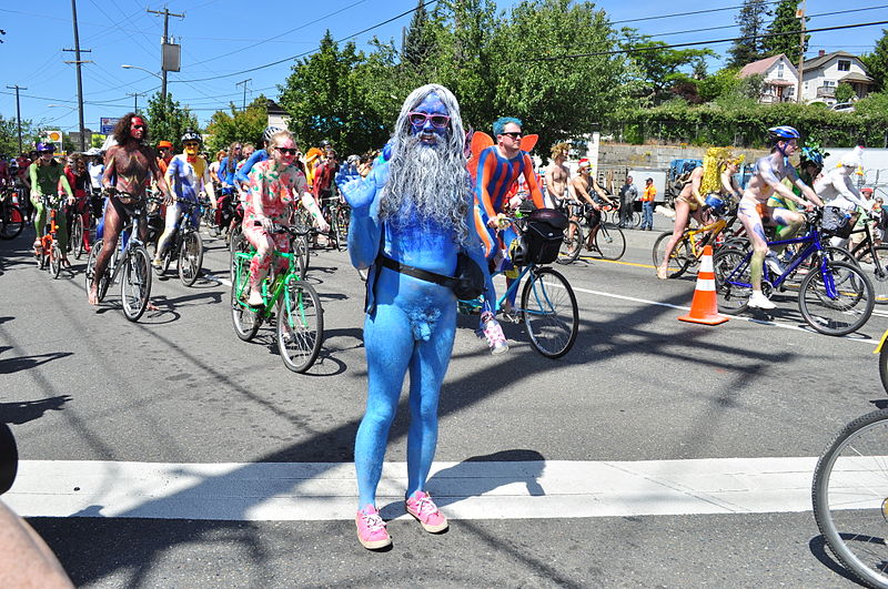 File:2014 Fremont Solstice cyclists 175.jpg