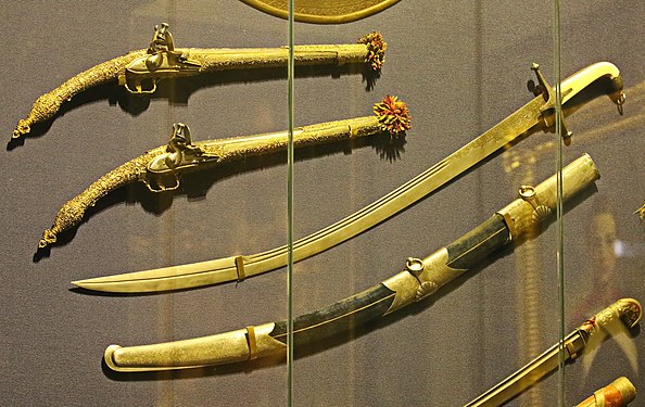 Waffen. Exponate aus dem Katharinenpalast in St. Petersburg. Russland.