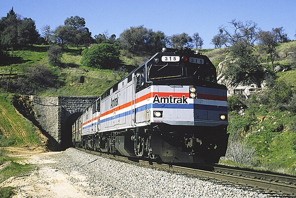 Amtrak No. 315 F40PHR on the eastbound California Zephyr at Tunnel No. 17 near Newcastle, California in 1995