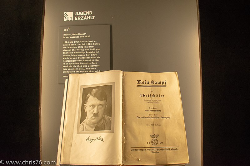 File:Adolf Hitler's "Mein Kampf" 1940 book on display in Nuremberg Nürnberg Germany photo 2018 Chrisparkeruk - 43653050044.jpg