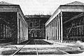 Die Personenbahnsteige hinter dem Gebäude, dazwischen zwei Gleise zum Umsetzen der Lokomotiven. Nach einer Daguerreotypie von Carl Ferdinand Stelzner um 1844[3].
