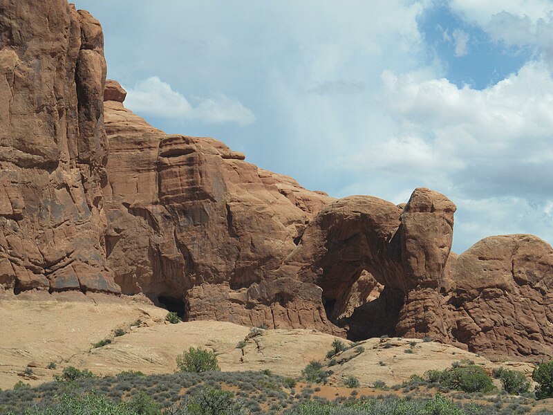 File:Arches National Park - Utah - 7680231210.jpg
