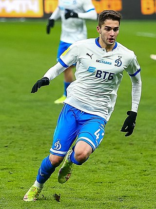 <span class="mw-page-title-main">Arsen Zakharyan</span> Armenian footballer (born 2003)