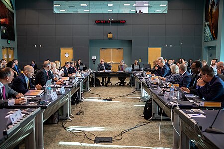 Заседание комиссии по запуску Artemis-1 22 августа 2022 года