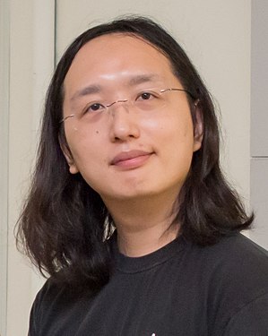Audrey Tang in 2015 (cropped).jpg