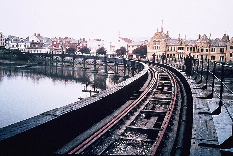 File:Barnstaple railway bridge (1970s).JPG