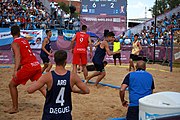 Deutsch: Beachhandball bei den Olympischen Jugendspielen 2018; Tag 7, 13. Oktober 2018; Jungen, Spiel um Platz Drei– Argentinien-Kroatien 2:0 English: Beach handball at the 2018 Summer Youth Olympics at 13 October 2018 – Boys Bronze Medal Match – Argentina-Croatia 2:0