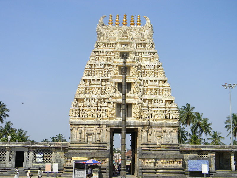 File:Belooru halebidu 058.jpg