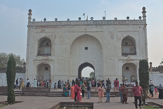 ప్రవేశ ద్వారం(Entrance Gate)